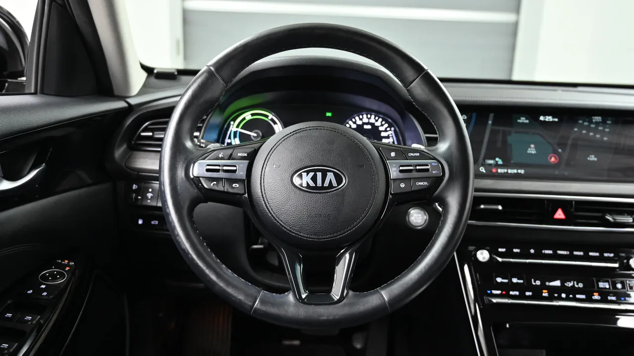 Kia K7 — miniaturë 13