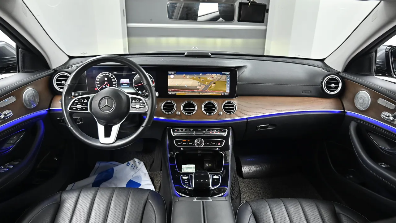 Mercedes-Benz E-klasse — miniaturë 7