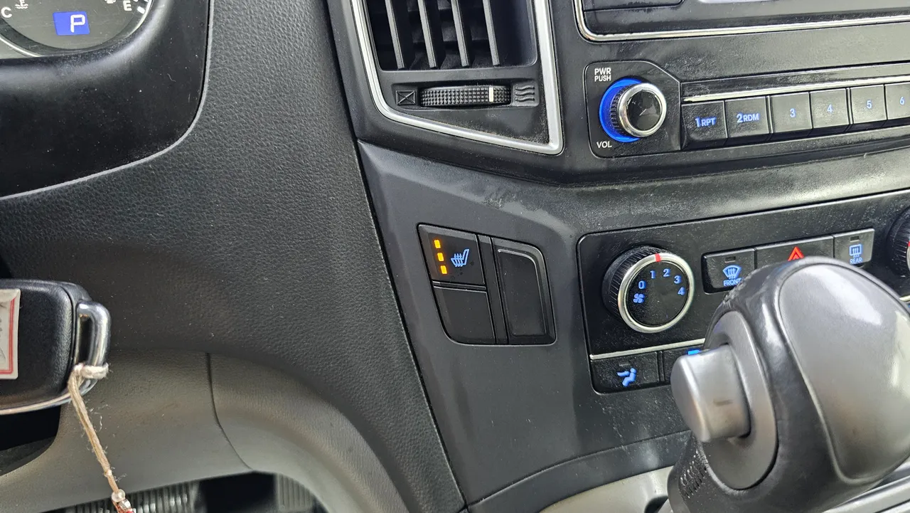 Hyundai Starex — miniaturë 17