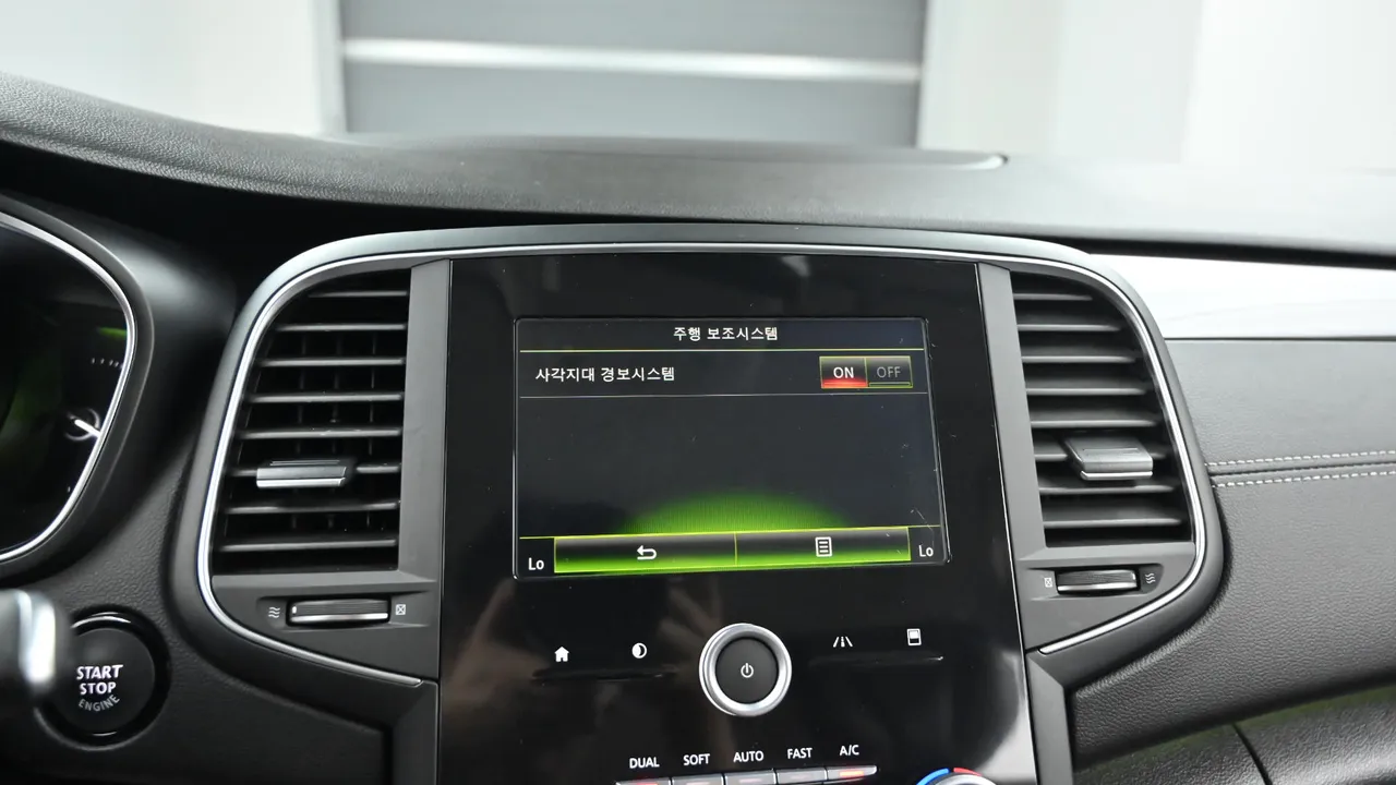 Renault Samsung SM6 — miniaturë 17