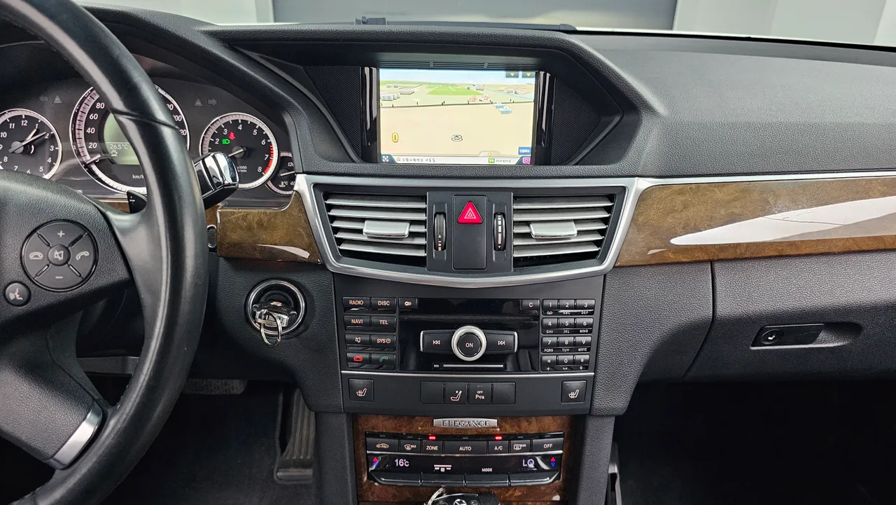 Mercedes-Benz E-klasse — miniaturë 14
