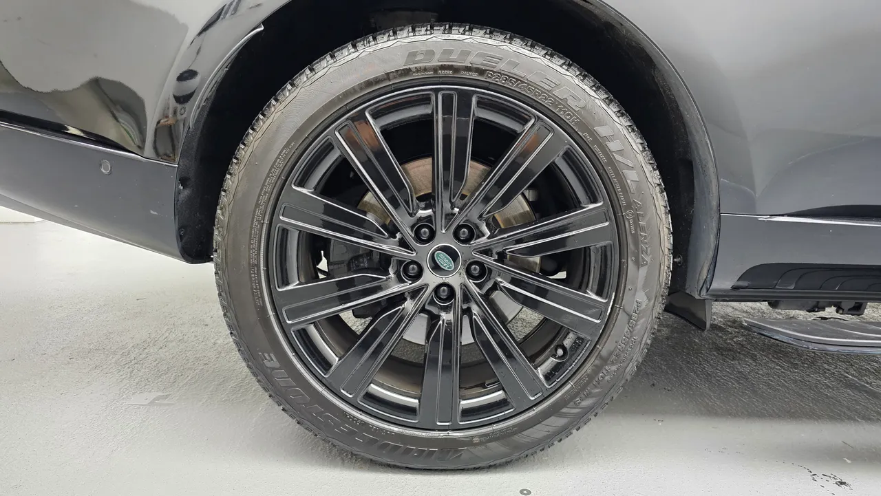 Land Rover Range Rover — miniaturë 5