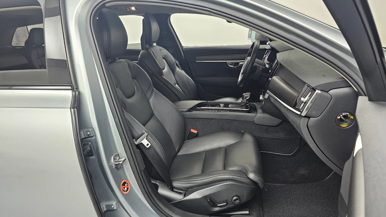 Volvo V90 Cross Country T5 AWD