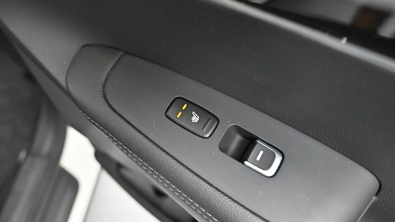 Kia Sorento — miniaturë 16