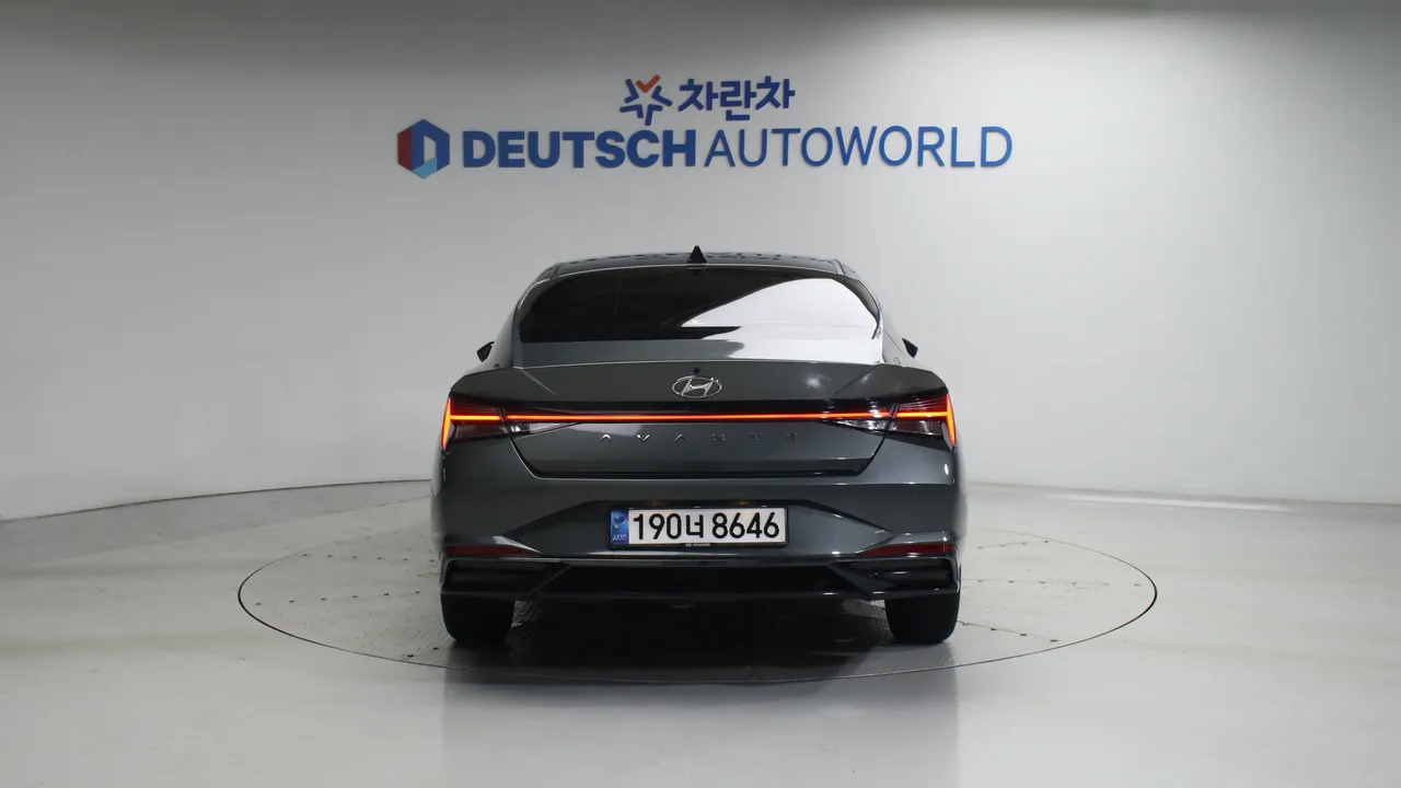 Hyundai Avante — miniaturë 4