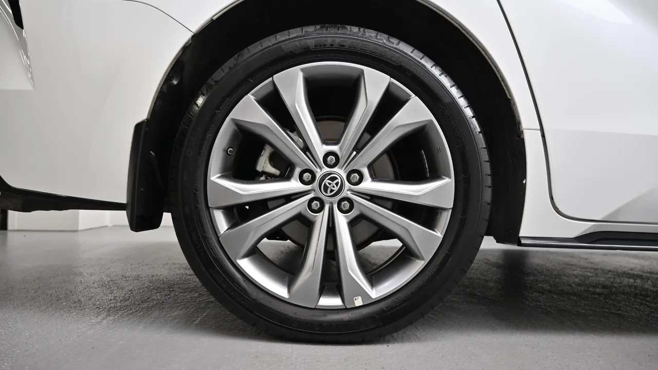 Toyota Sienna — miniaturë 5