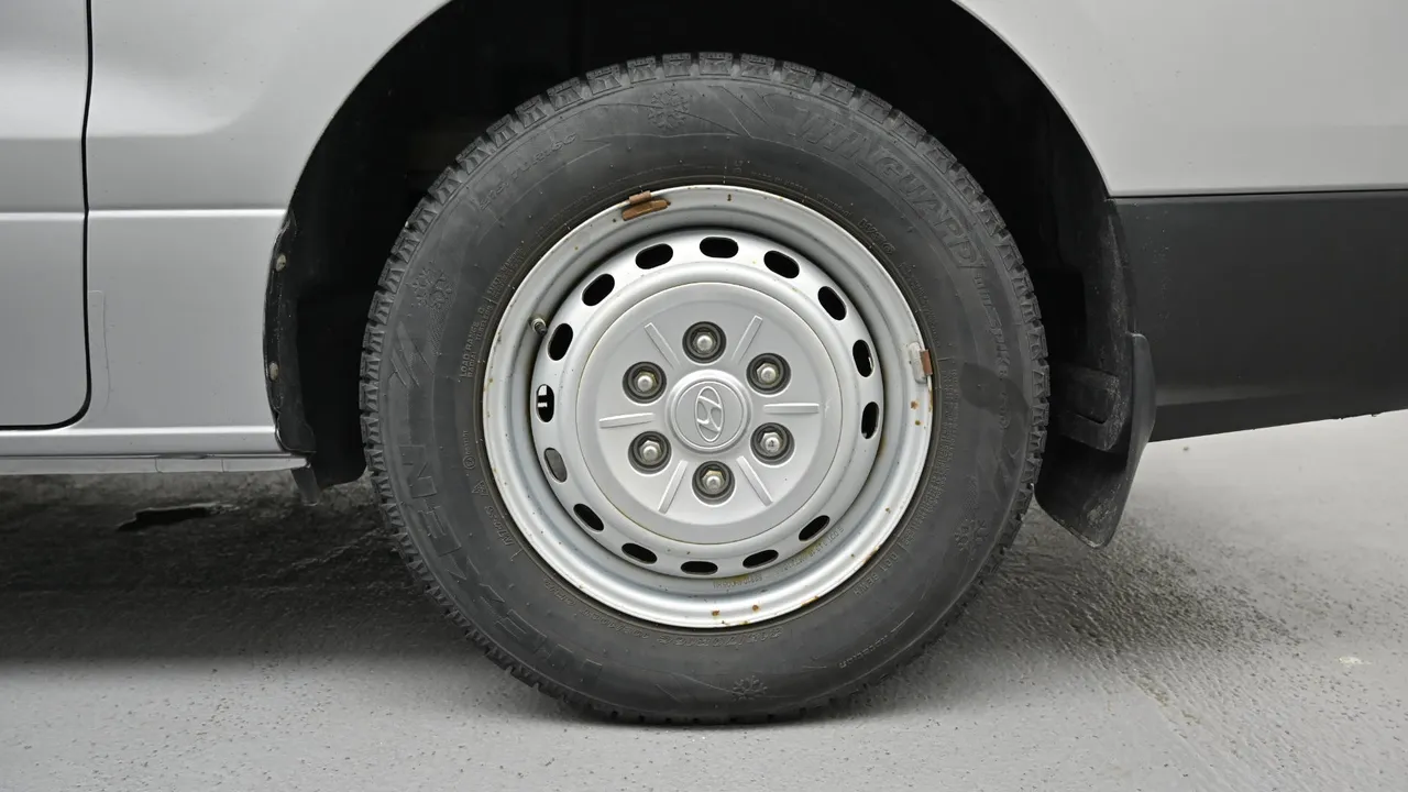 Hyundai Starex — miniaturë 5