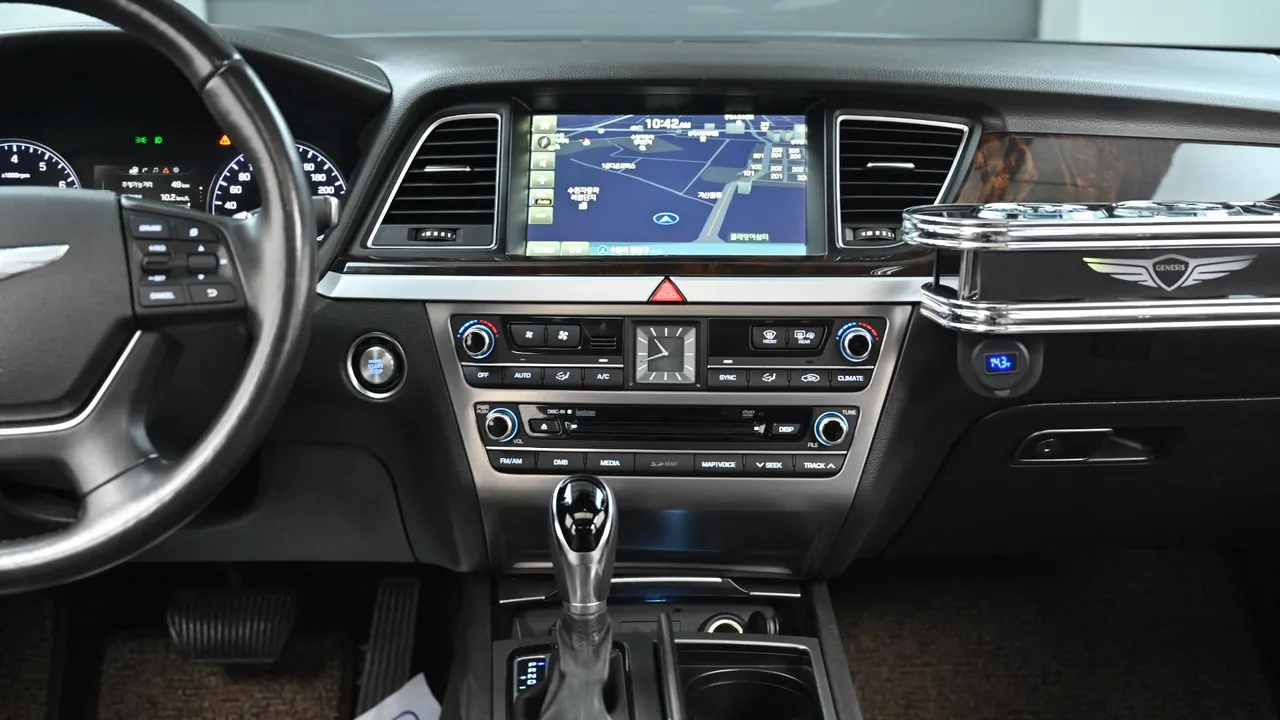 Hyundai Genesis — miniaturë 14