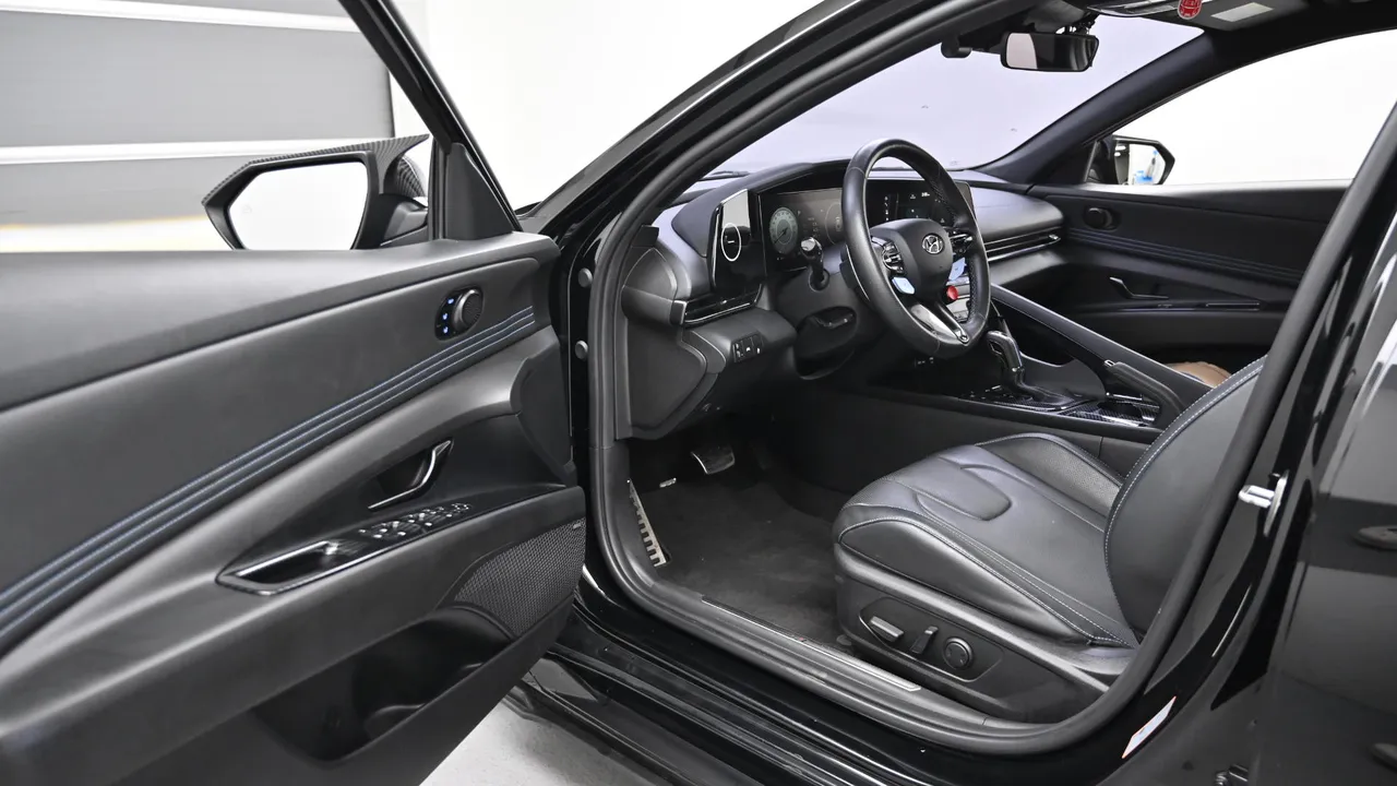 Hyundai Avante — miniaturë 11