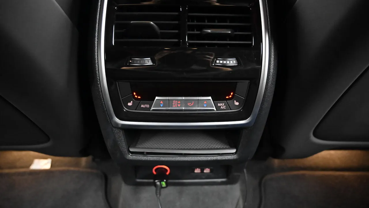 BMW XM — miniaturë 16