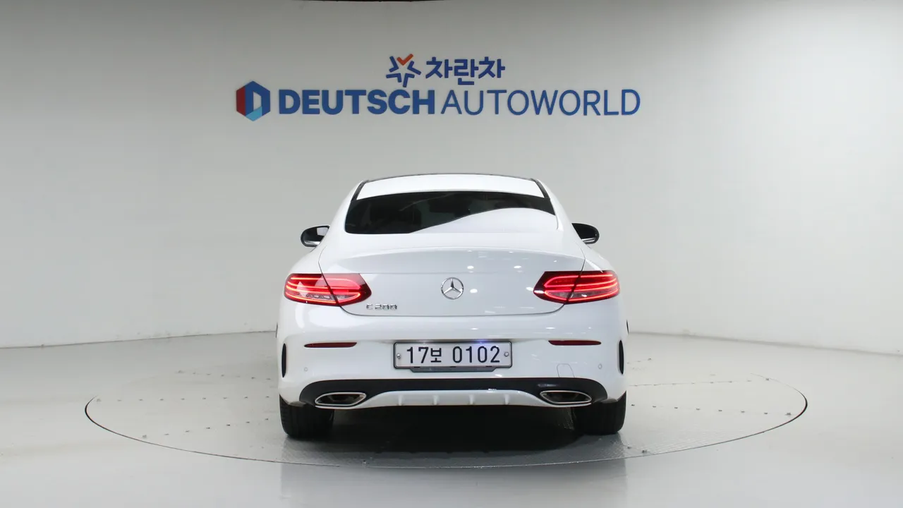 Мерседес C-Класс W205 C200 купе
