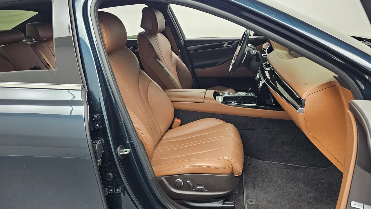Genesis G80 — miniaturë 10
