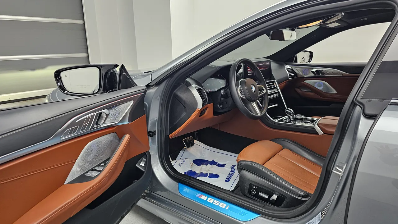 BMW 8er — miniaturë 11