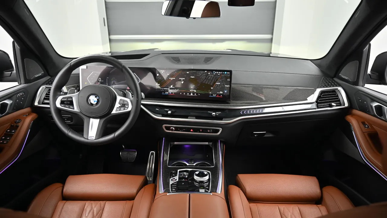 BMW X7 — miniaturë 7