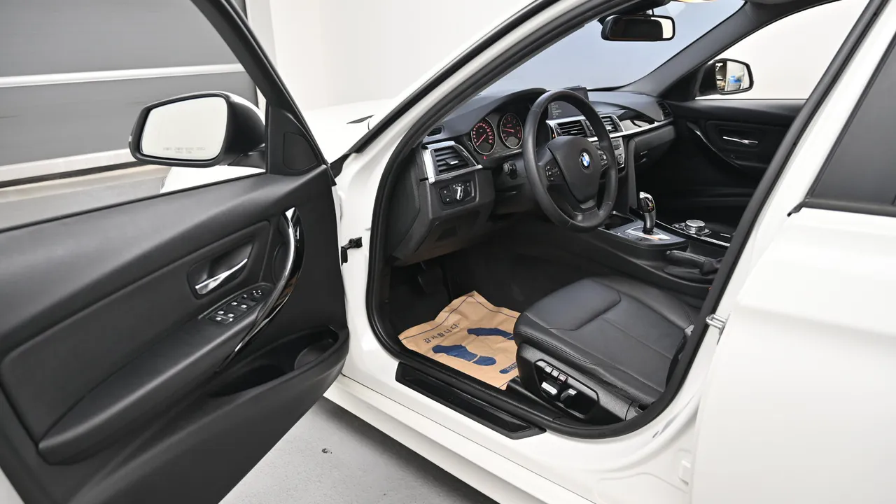 BMW 3er — miniaturë 11