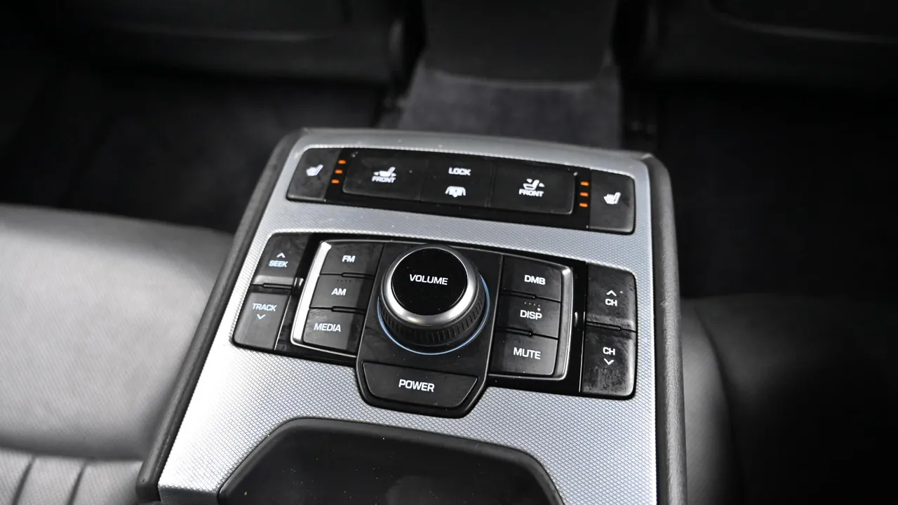 Genesis G80 — miniaturë 16