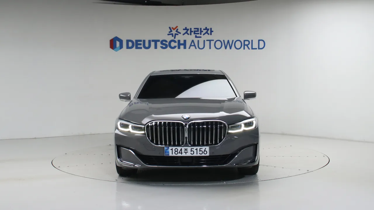 BMW 7er — miniaturë 3
