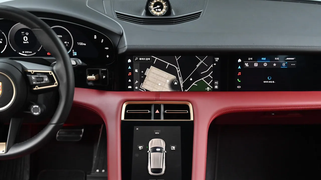 Porsche Taycan — miniaturë 23