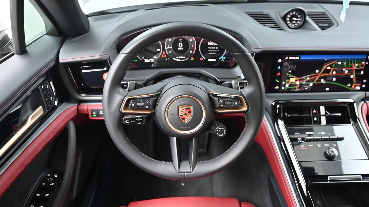 Porsche Panamera — miniaturë 22