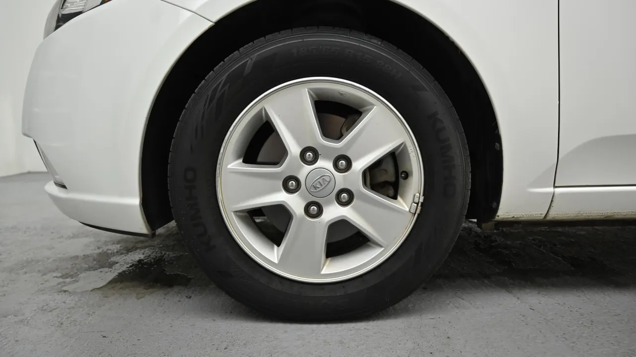 Kia Forte — miniaturë 5