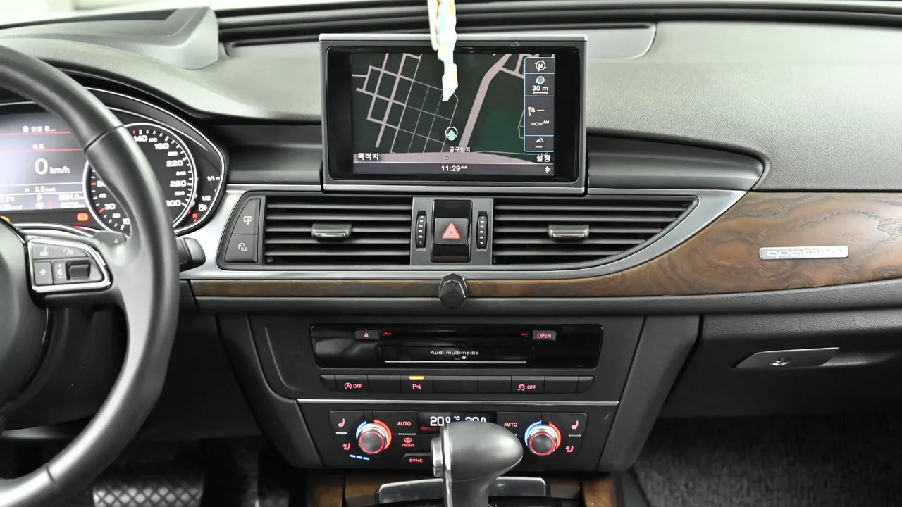 Audi A6 — miniaturë 14