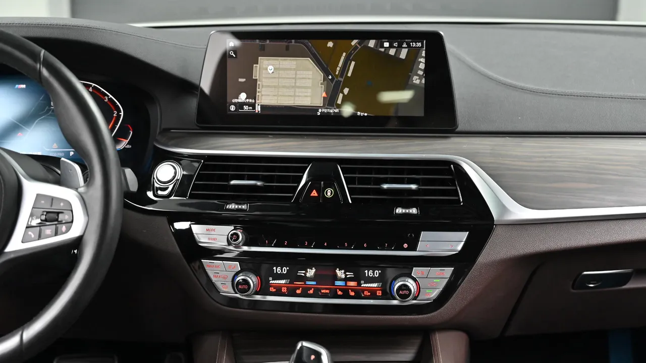 BMW 5er — miniaturë 14