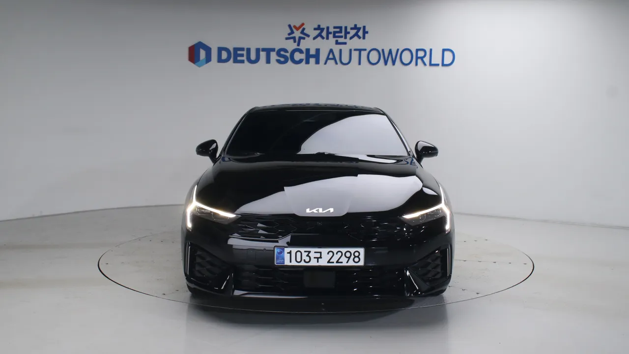 Kia K5 — miniaturë 3