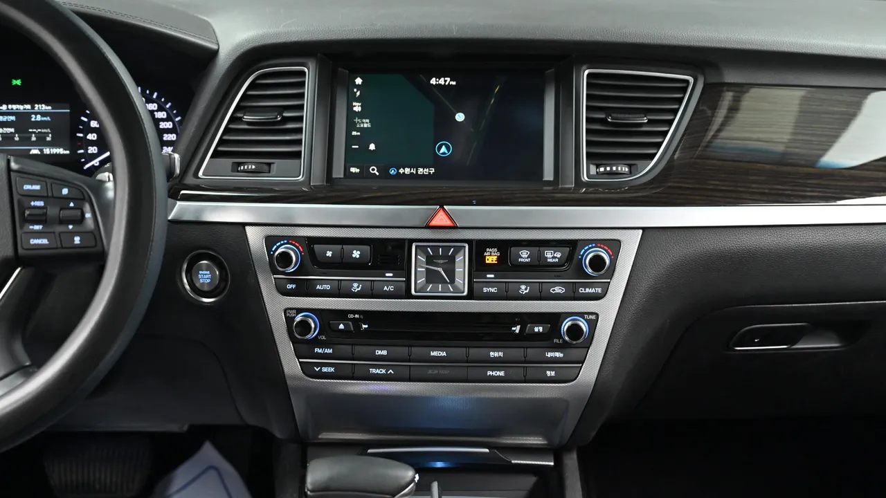 Genesis G80 — miniaturë 14