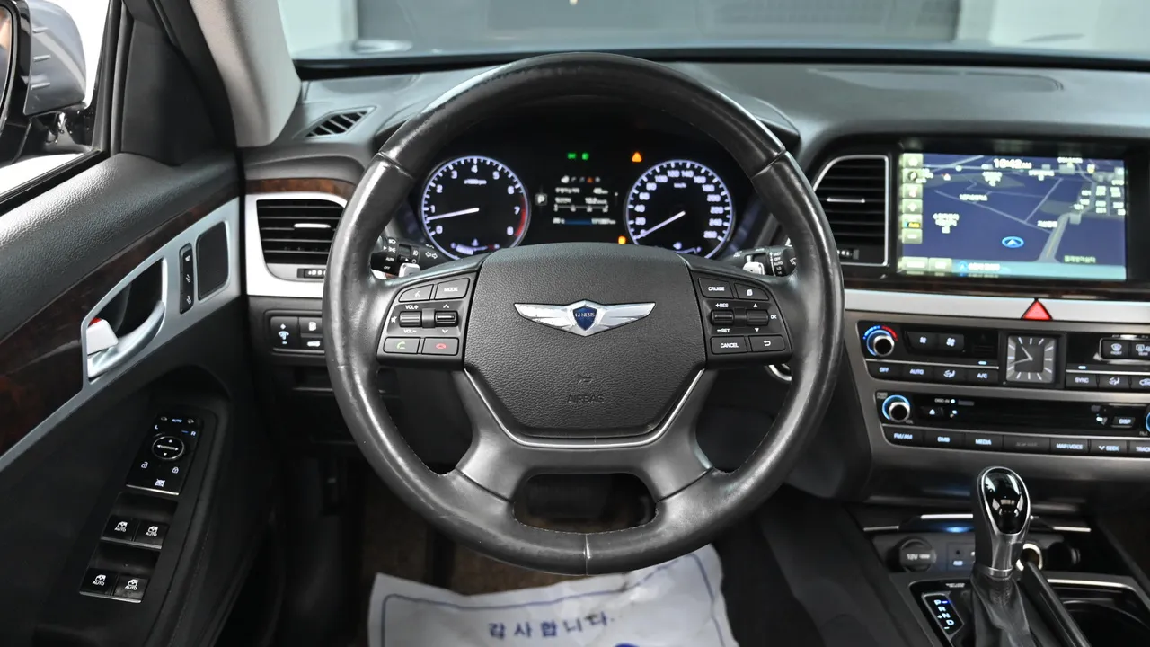 Hyundai Genesis — miniaturë 13