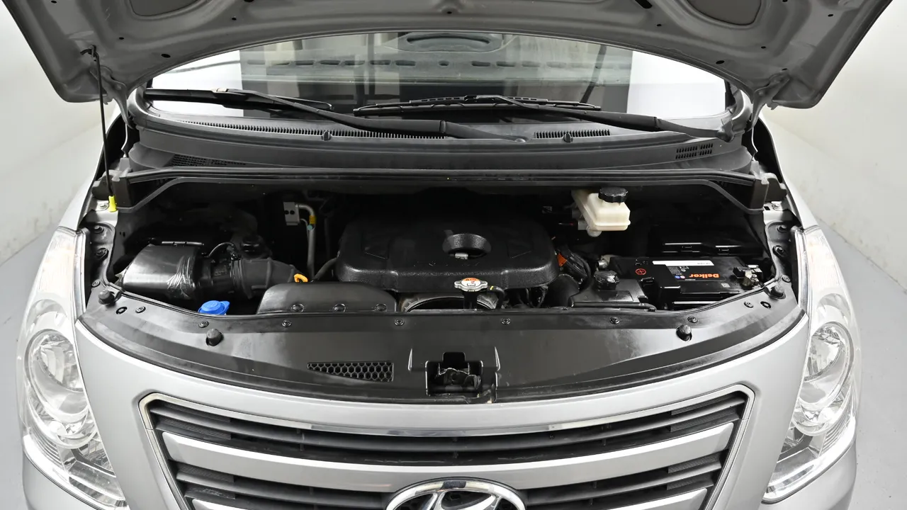Hyundai Starex — miniaturë 28
