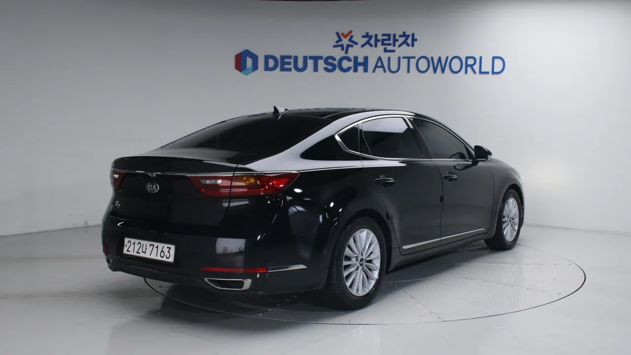 Kia K7 — miniaturë 2