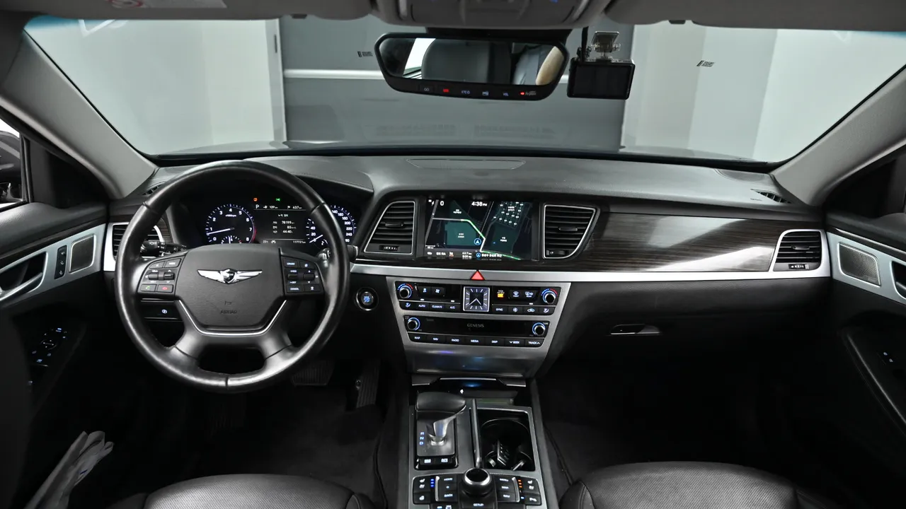 Genesis G80 — miniaturë 7