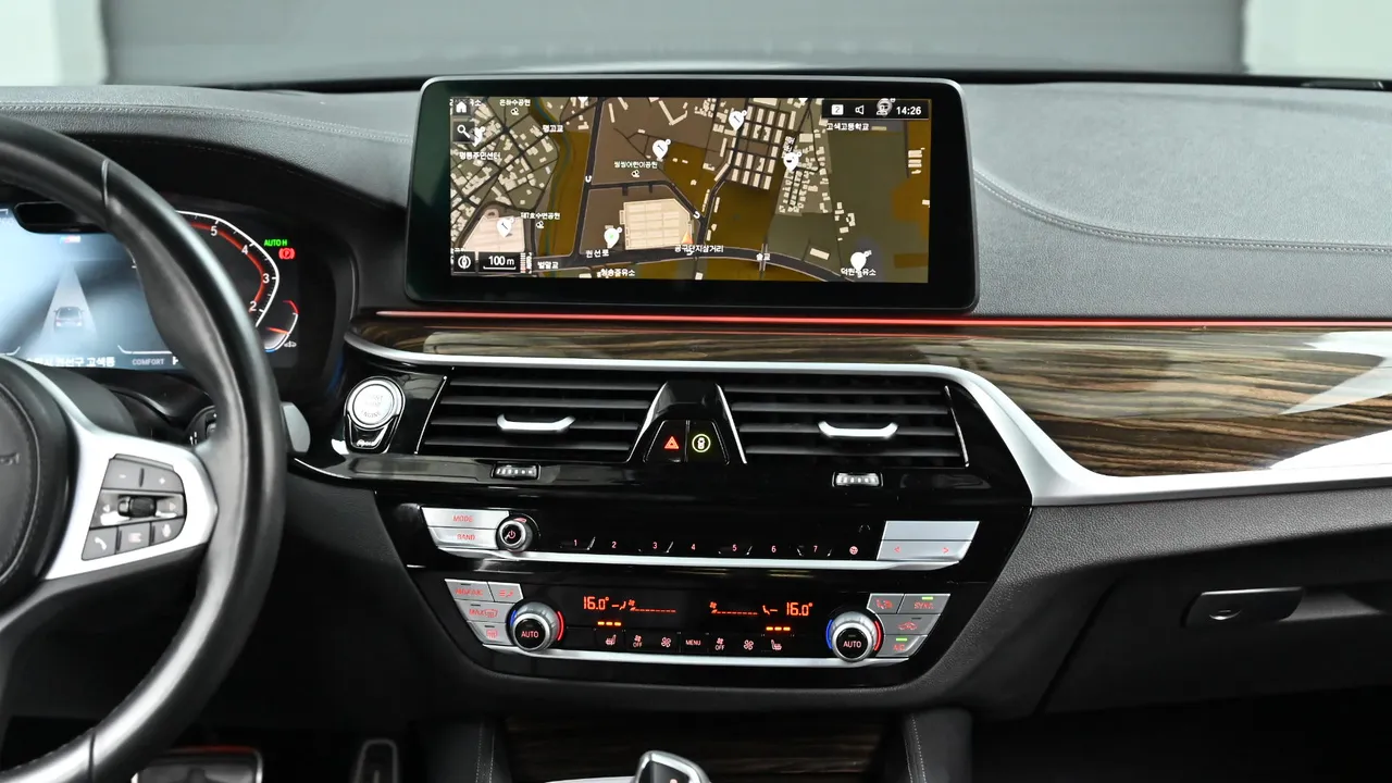 BMW 5er — miniaturë 14
