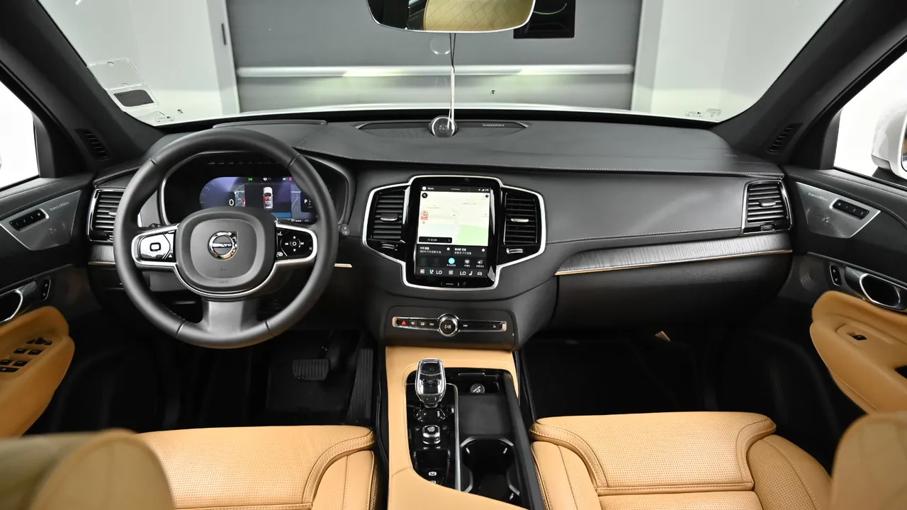 Volvo XC90 — miniaturë 7