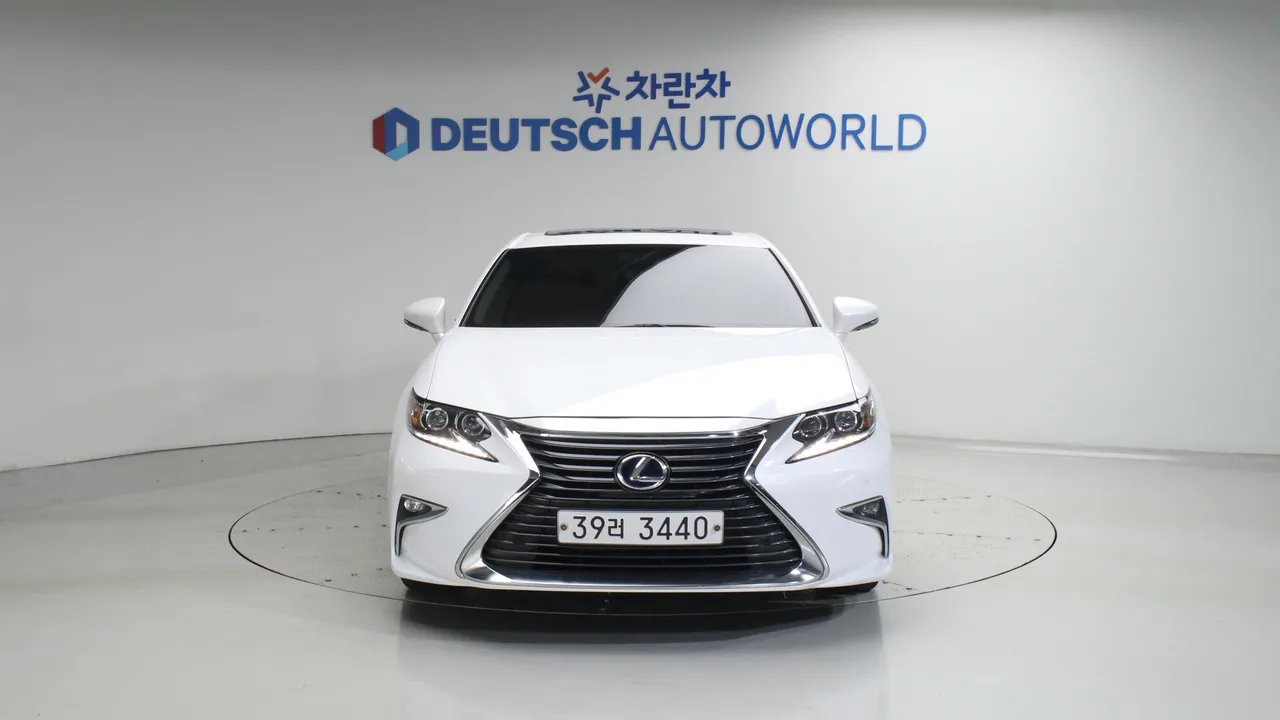 Lexus ES — miniaturë 3