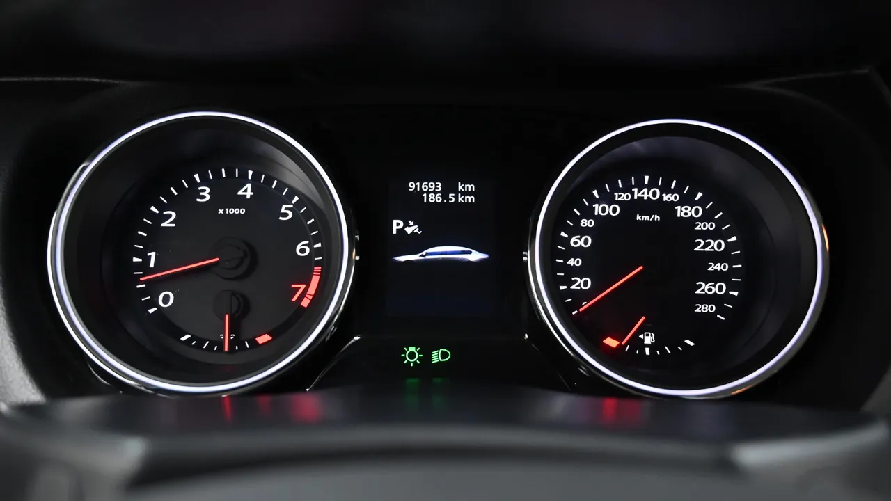 RENAULT(SAMSUNG) New SM7 Nova 2.5 LE