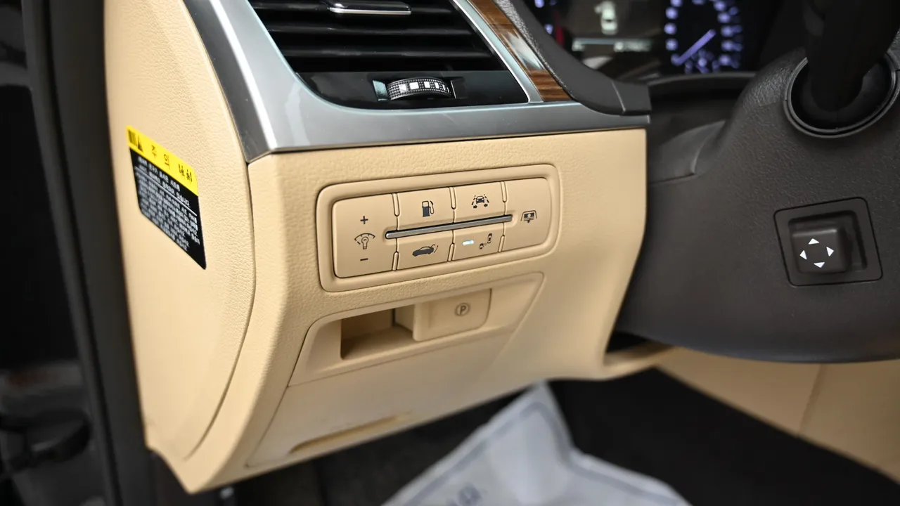 Genesis G80 — miniaturë 17
