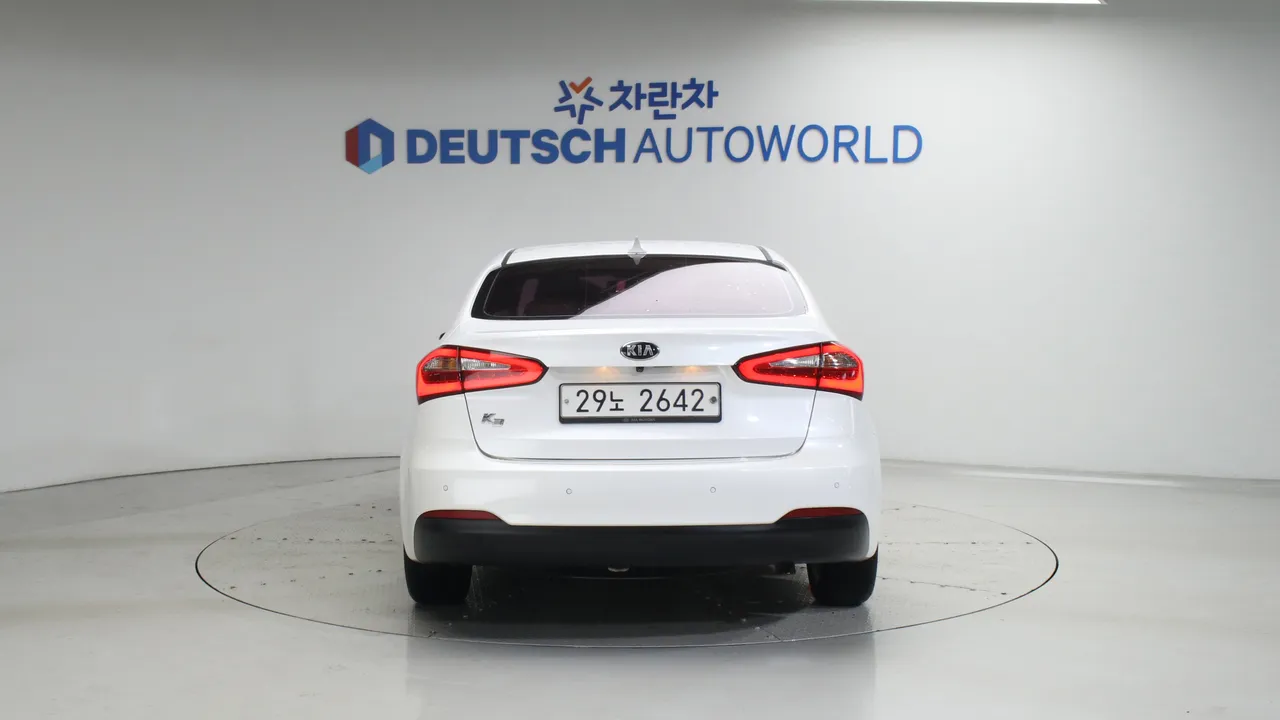 Kia K3 — miniaturë 4