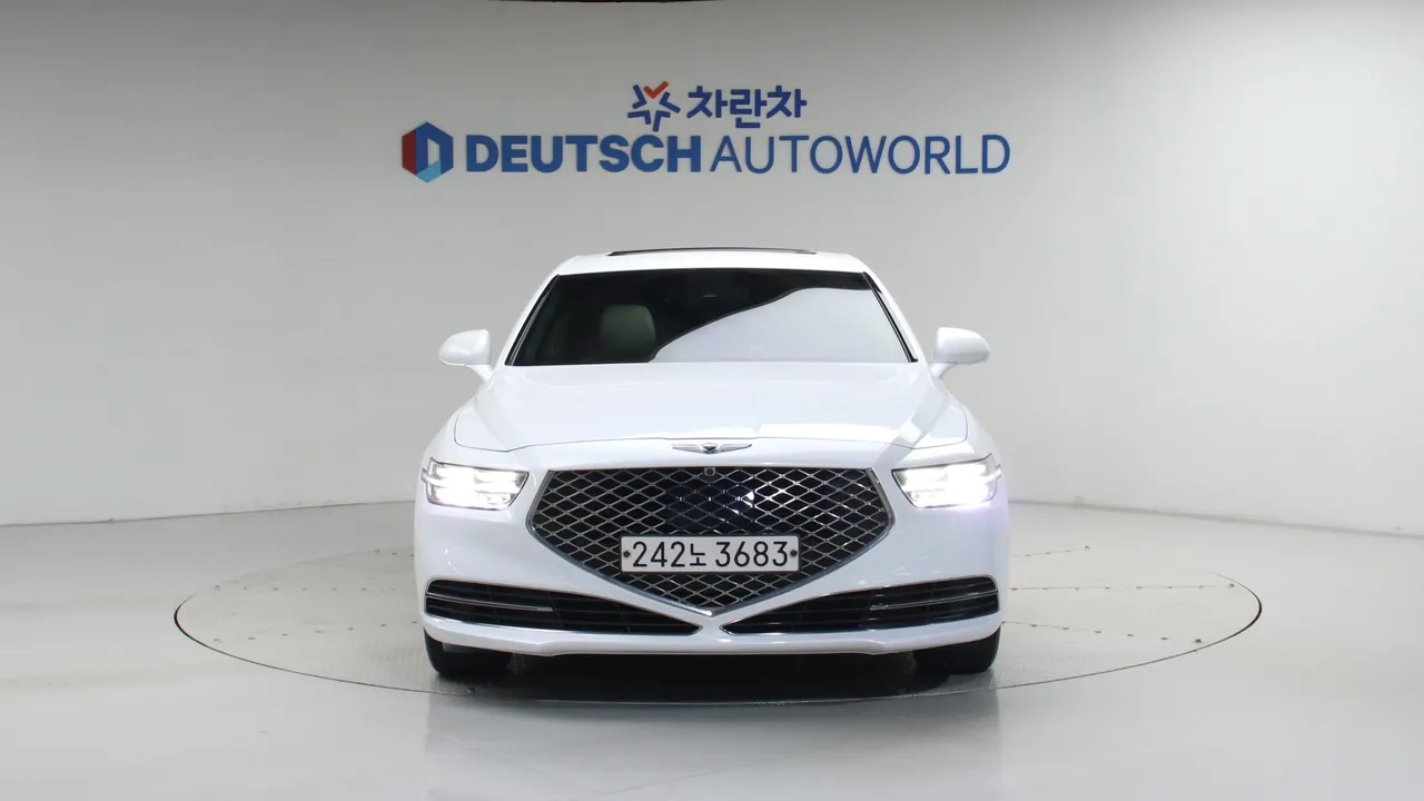 Genesis G90 — miniaturë 3