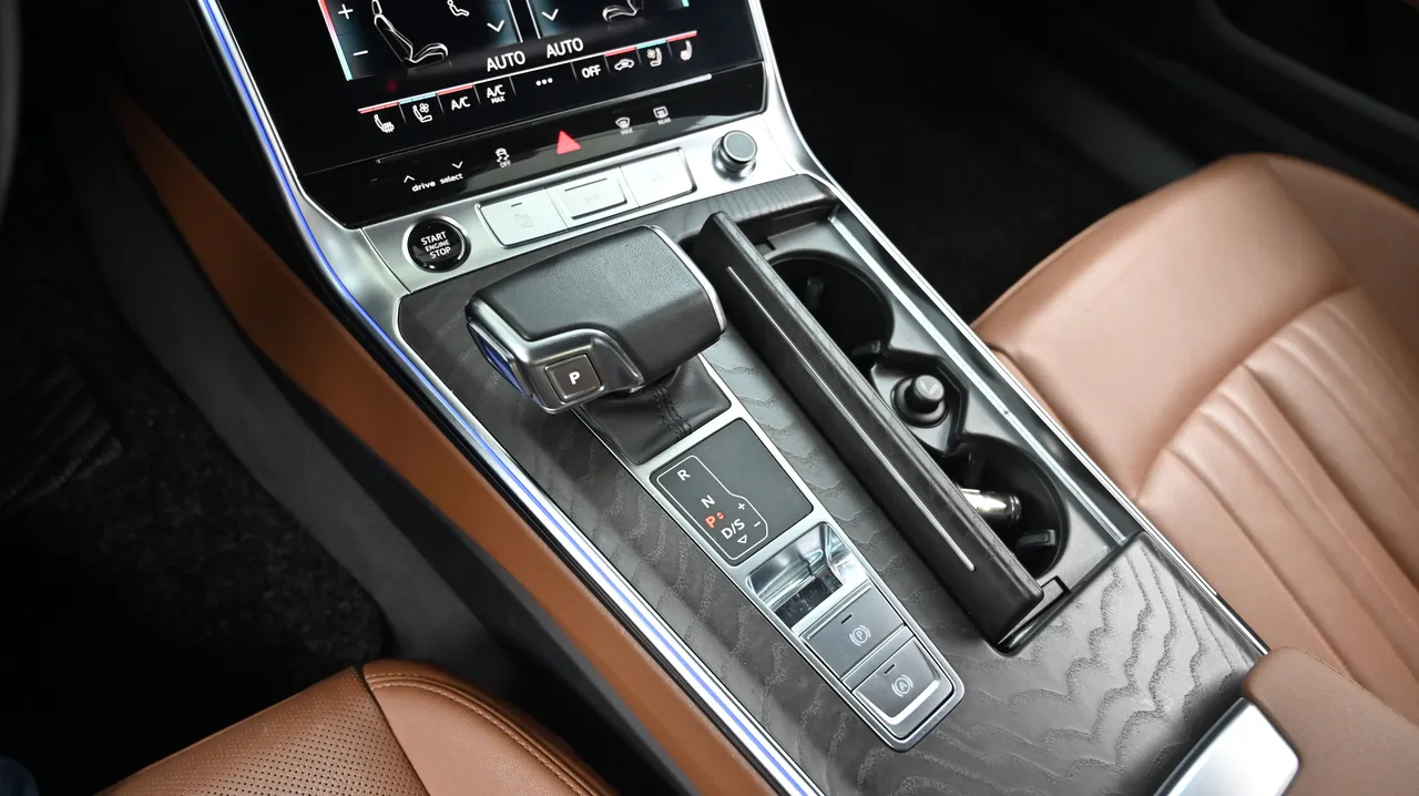 Audi A6 — miniaturë 9