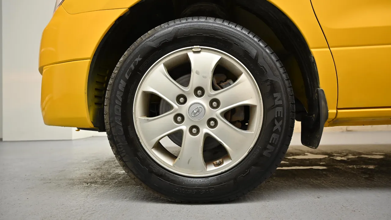 Hyundai Starex — miniaturë 5