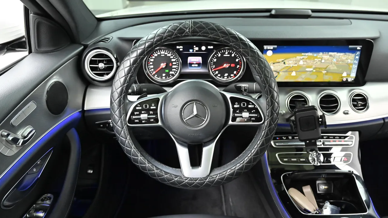 Mercedes-Benz E-klasse — miniaturë 13