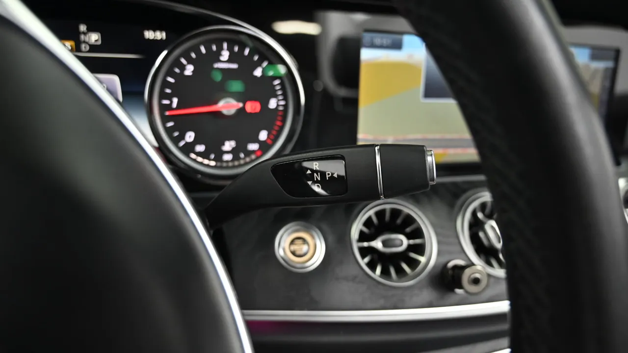 Mercedes-Benz E-klasse — miniaturë 9