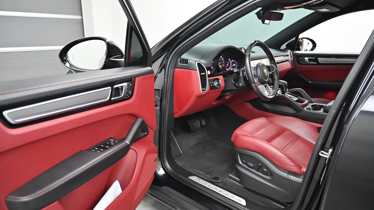 Porsche Cayenne — miniaturë 11