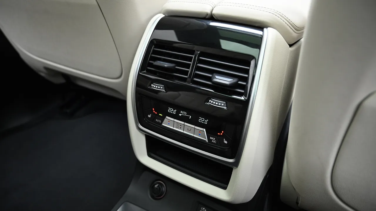 BMW X7 — miniaturë 25