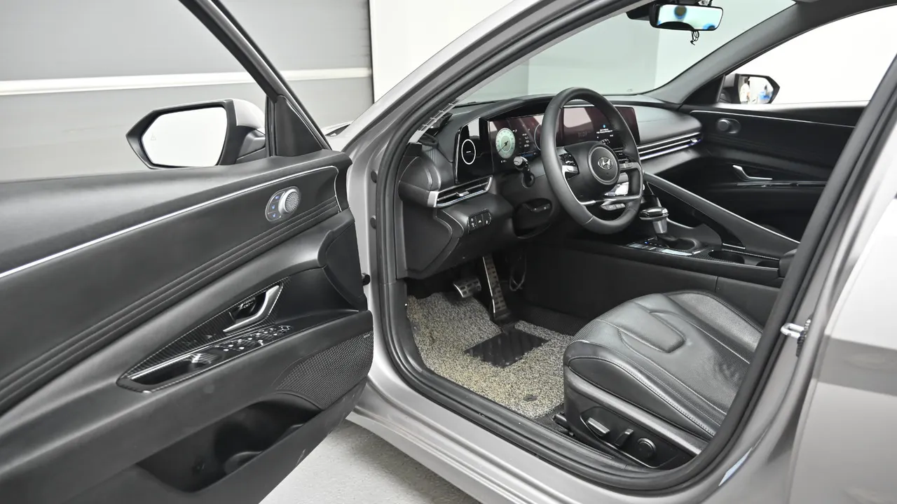 Hyundai Avante — miniaturë 11