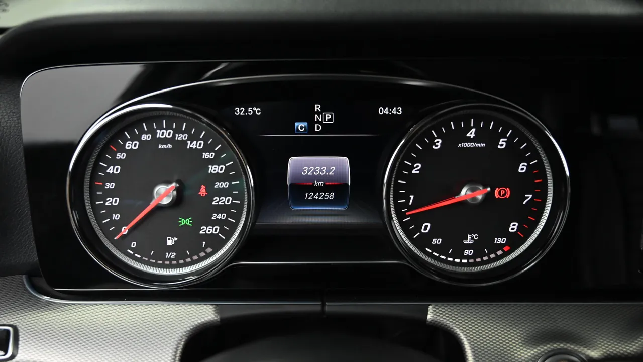 Mercedes-Benz E-klasse — miniaturë 8
