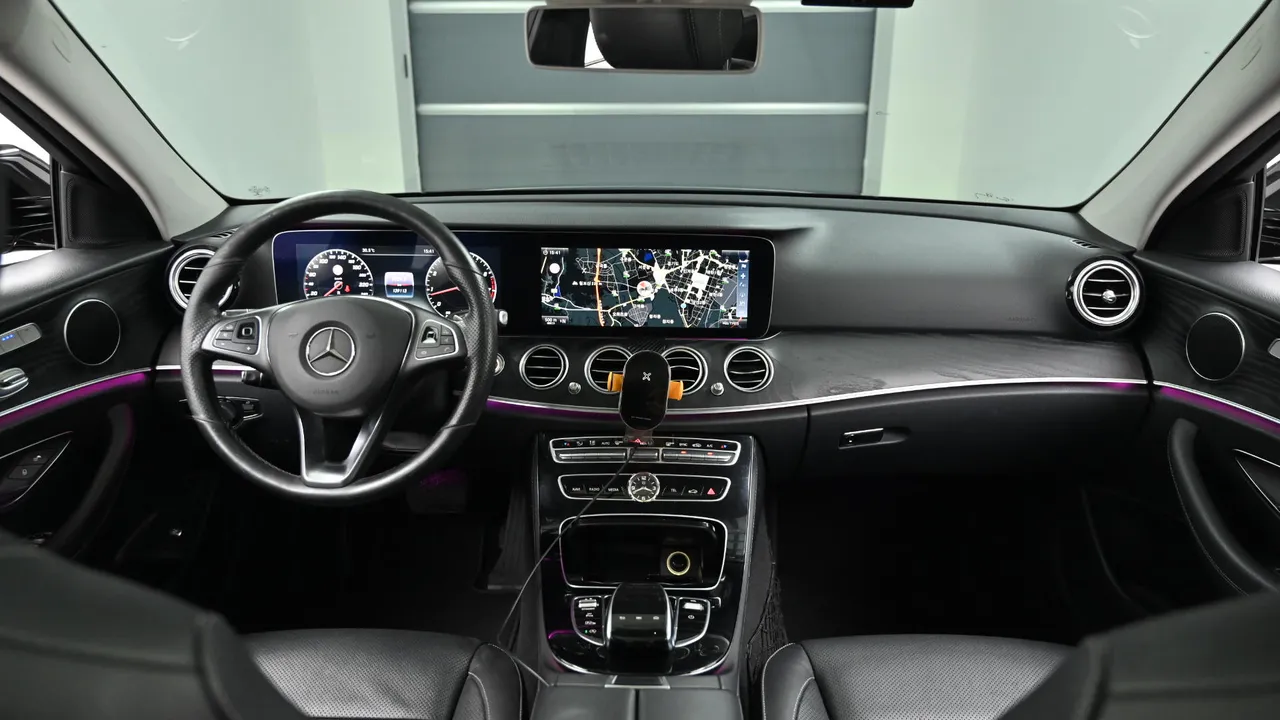Mercedes-Benz E-klasse — miniaturë 7