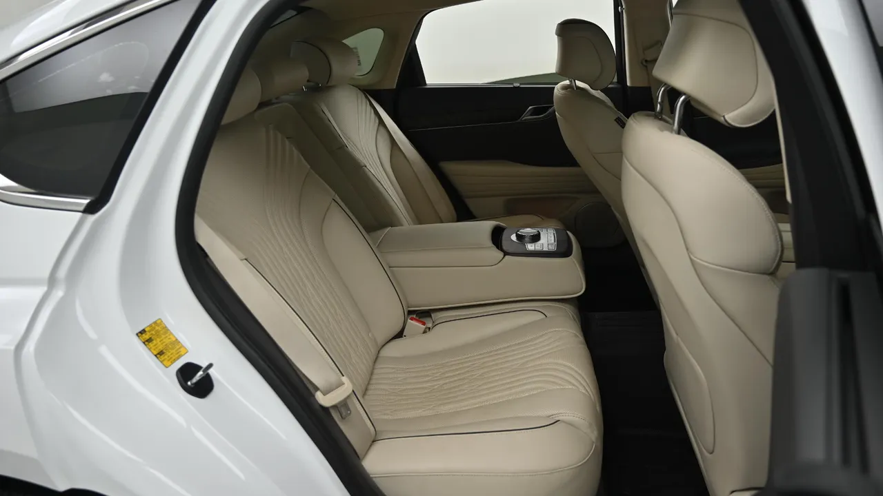 Genesis G80 — miniaturë 12