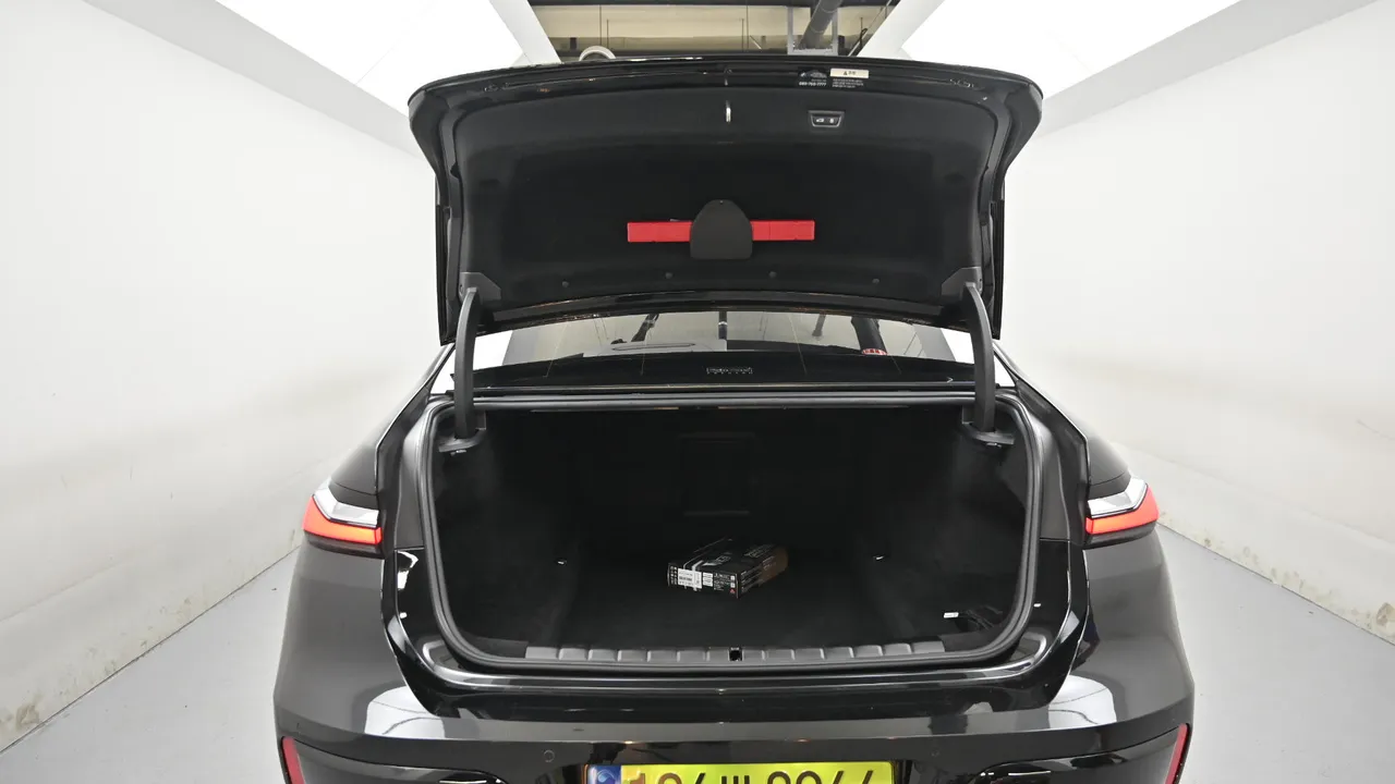 BMW 7er — miniaturë 28